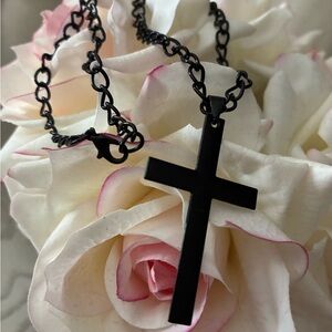 🖤NEW!! Black Cross Pendant Necklace, Adjustable 🖤